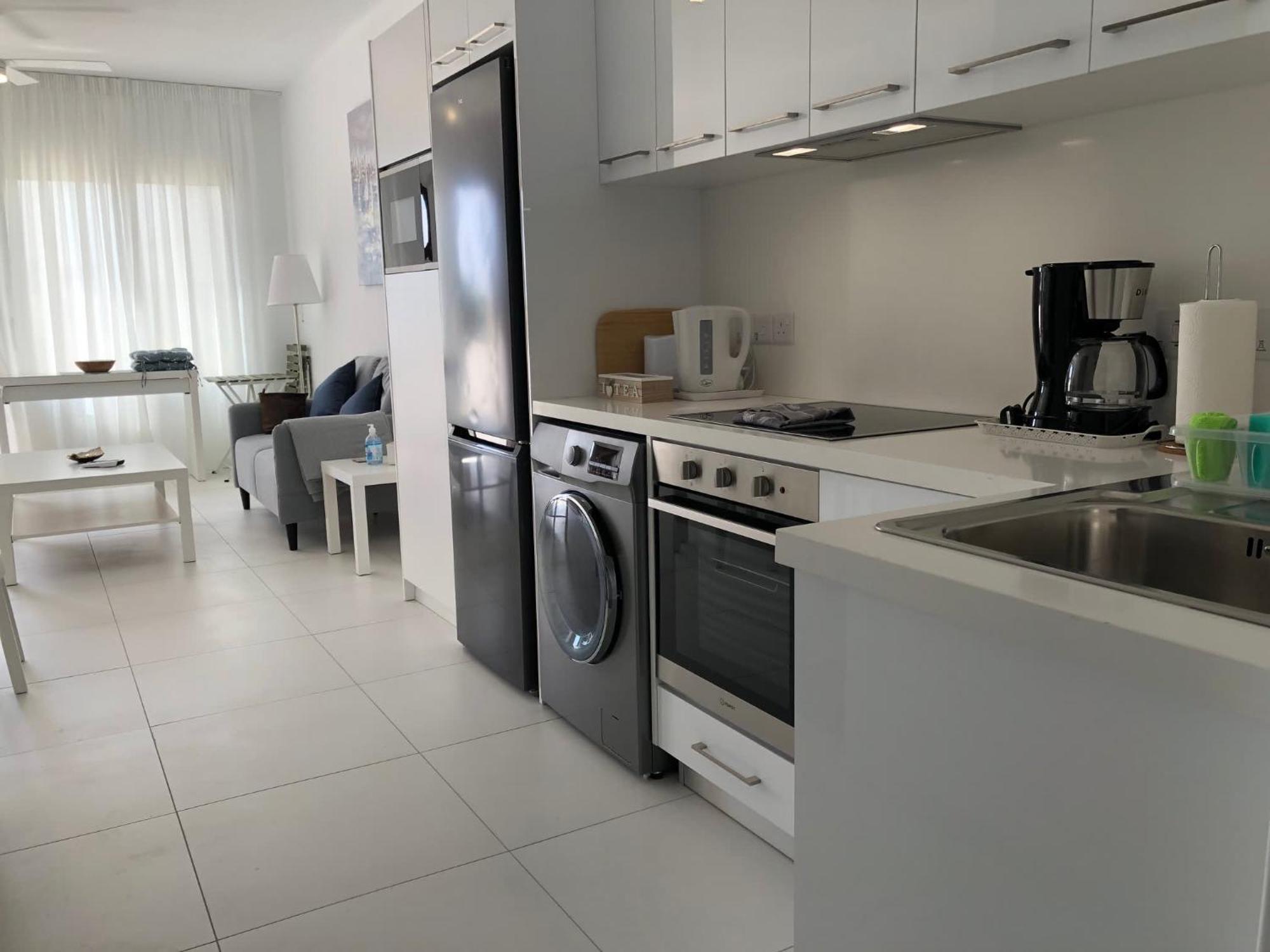 Elegant Beachside - 1 Min Walk To Venus * Paphos